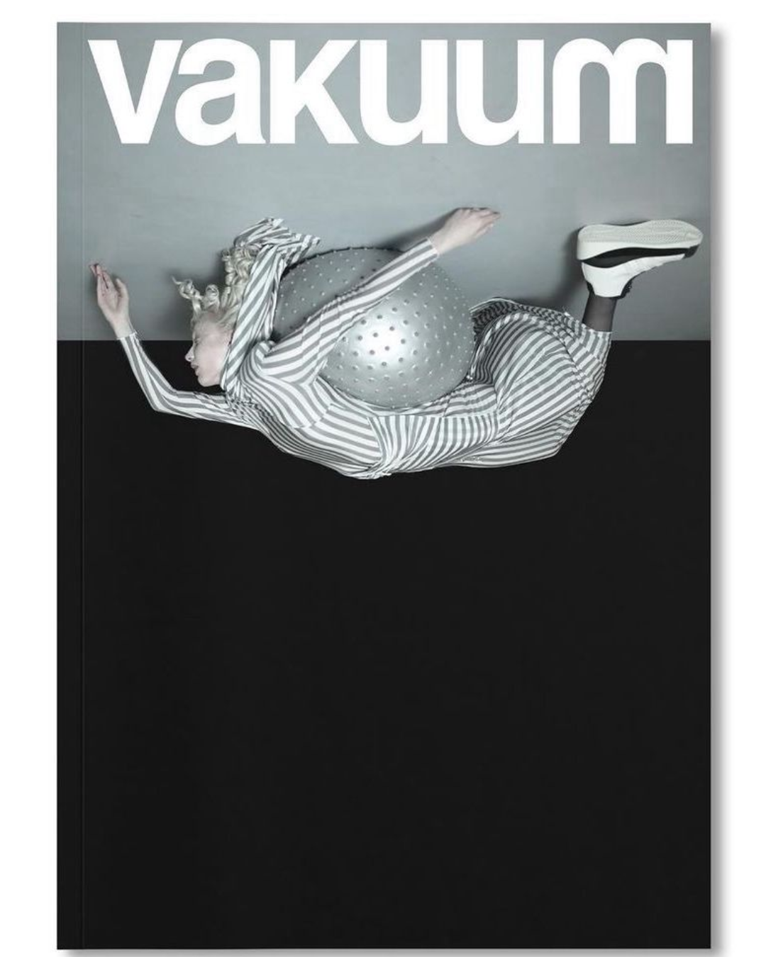 Vakuum Magazine #3