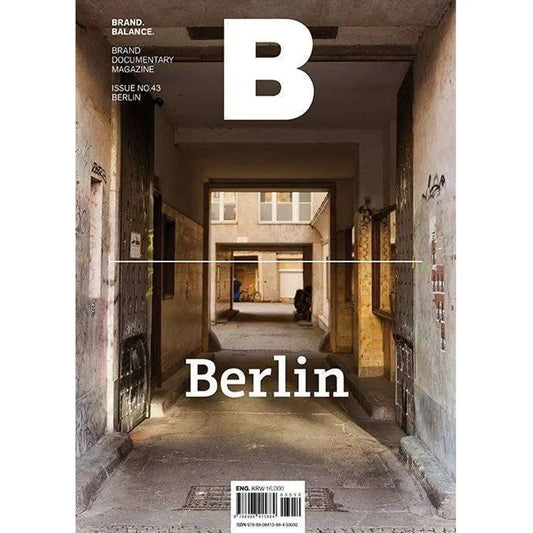 DASH GbR - Magazine B - Issue N°43 BERLIN - B Media